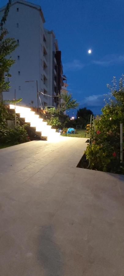 Apartmani Becici Kültér fotó