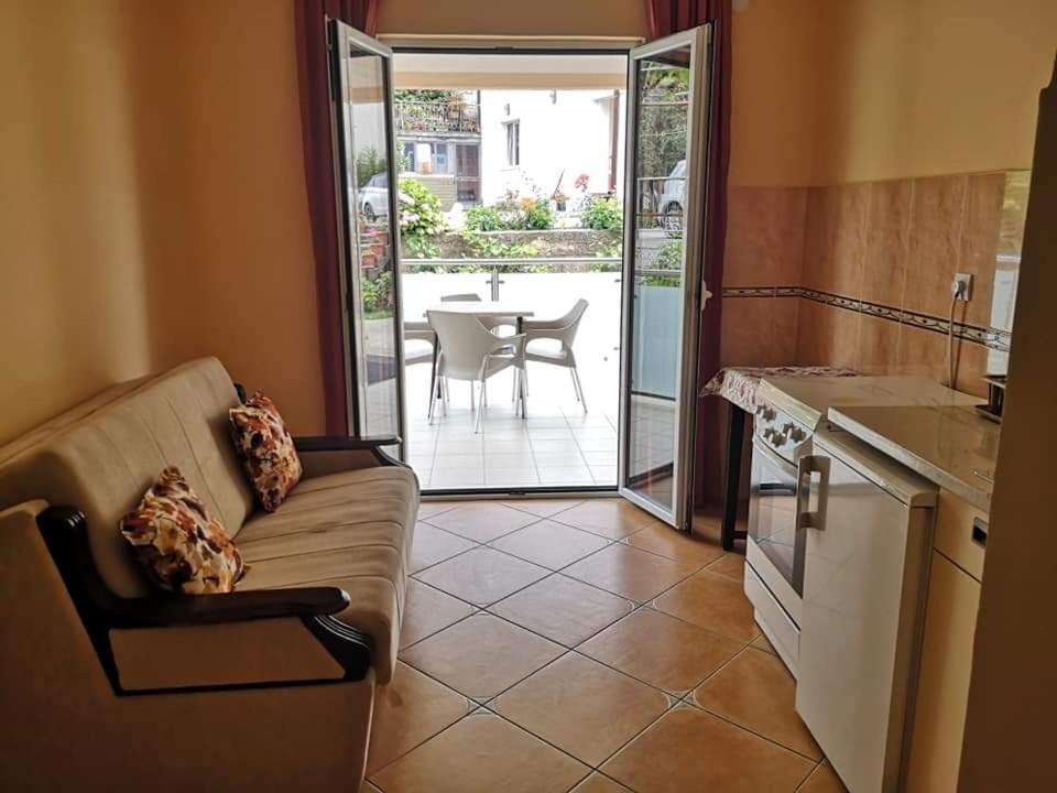 Apartmani Becici Szoba fotó