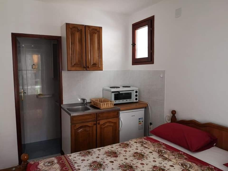 Apartmani Becici Szoba fotó