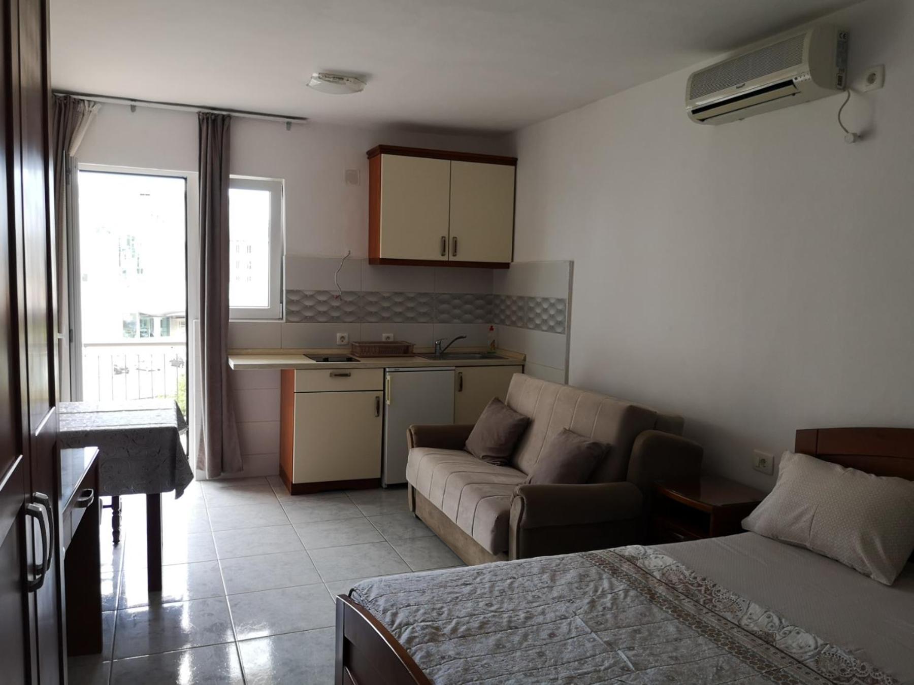 Apartmani Becici Szoba fotó