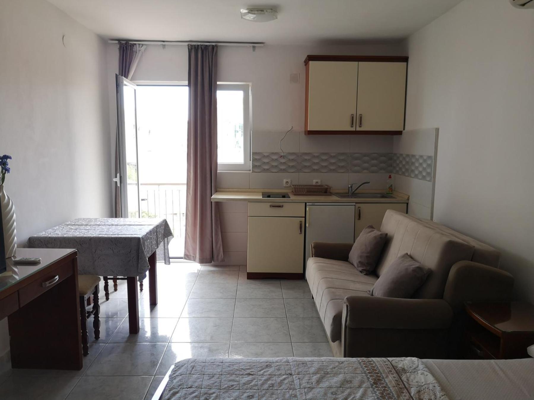 Apartmani Becici Szoba fotó