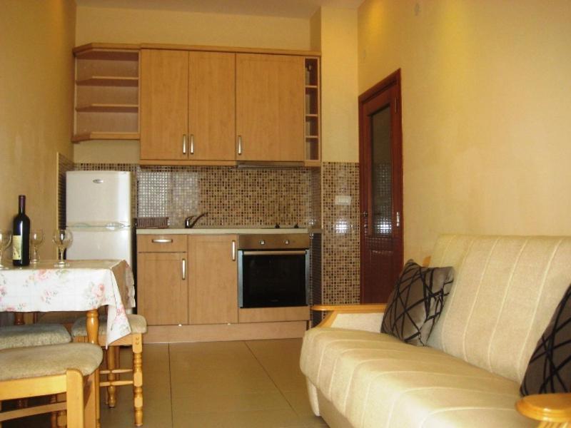 Apartmani Becici Szoba fotó