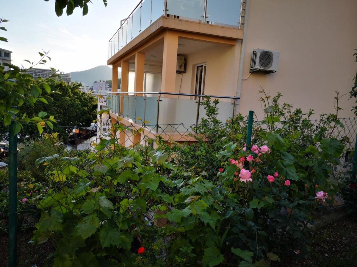 Apartmani Becici Kültér fotó